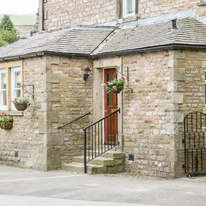 https://the-old-surgery-hawes.yorkshirehotels.net