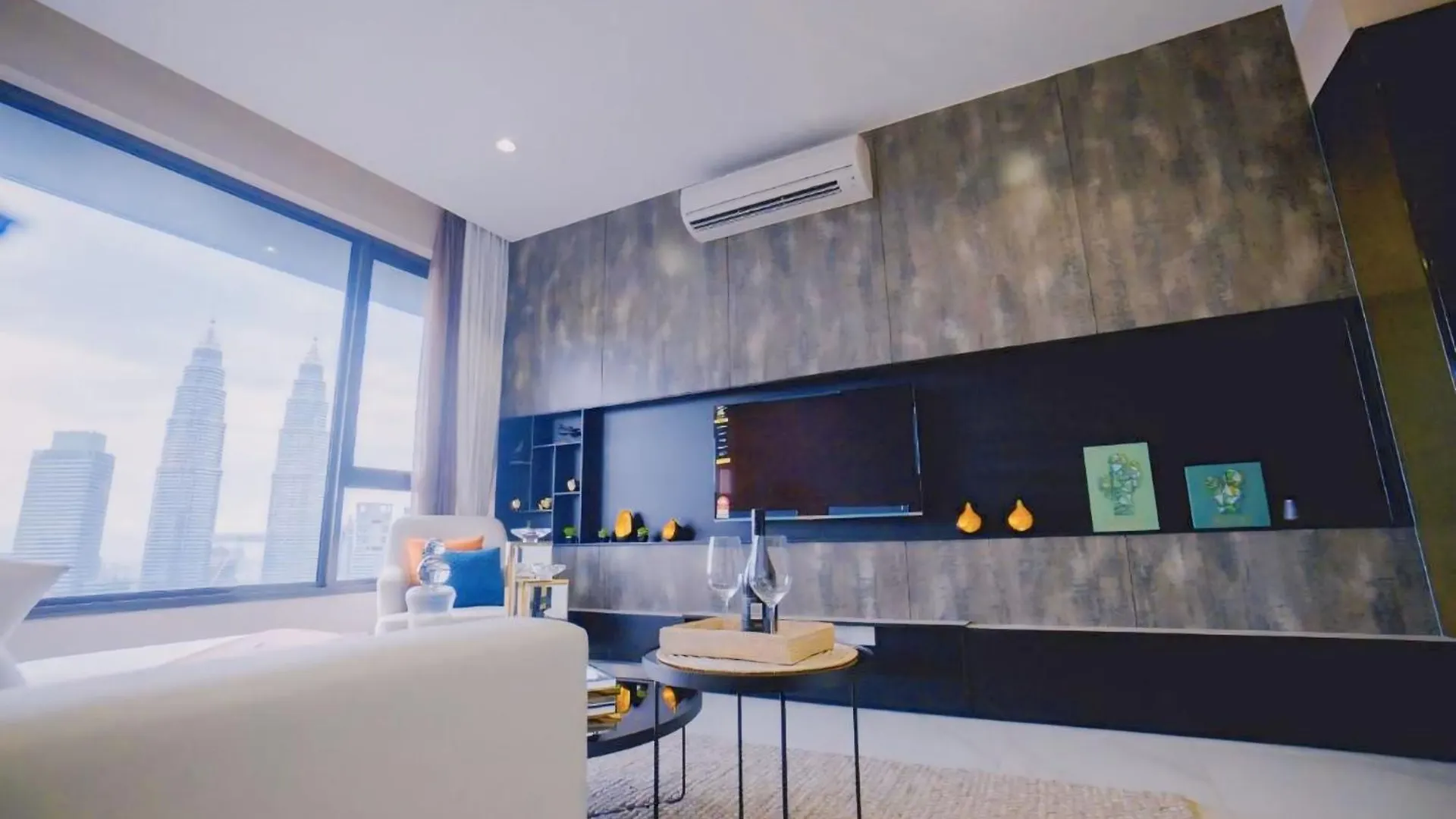 Apartment 8 Kia Peng Suites Klcc By Luna Kuala Lumpur Malaysia