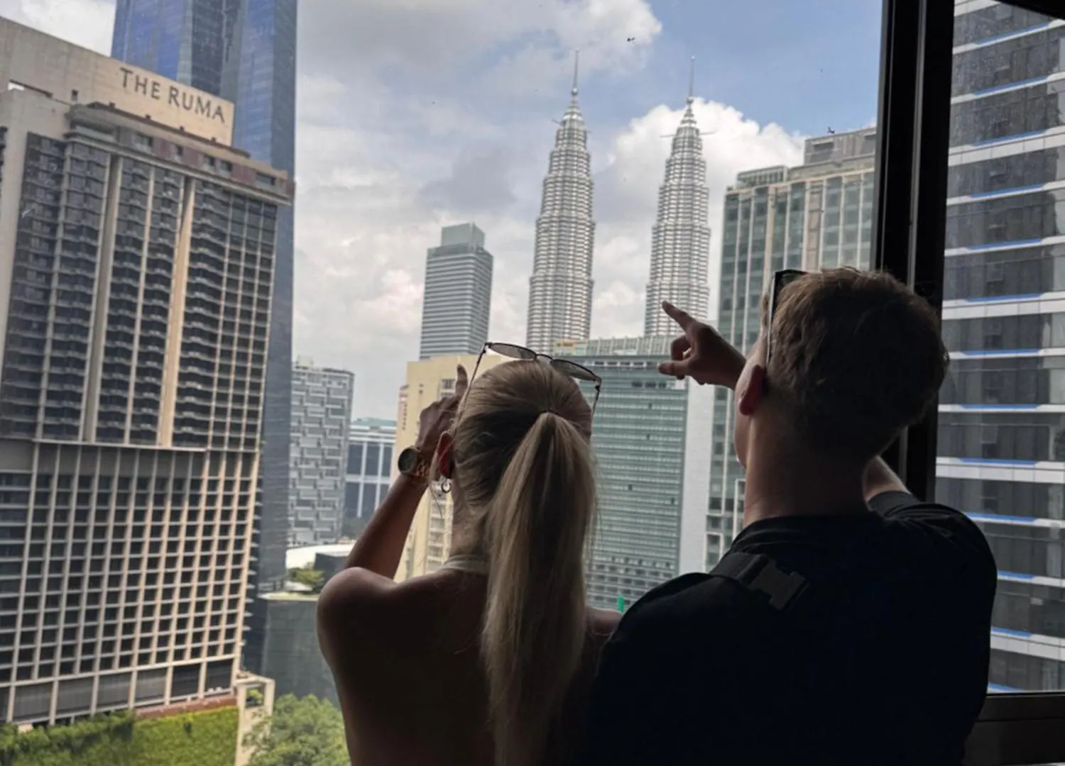 8 Kia Peng Suites Klcc By Luna Kuala Lumpur