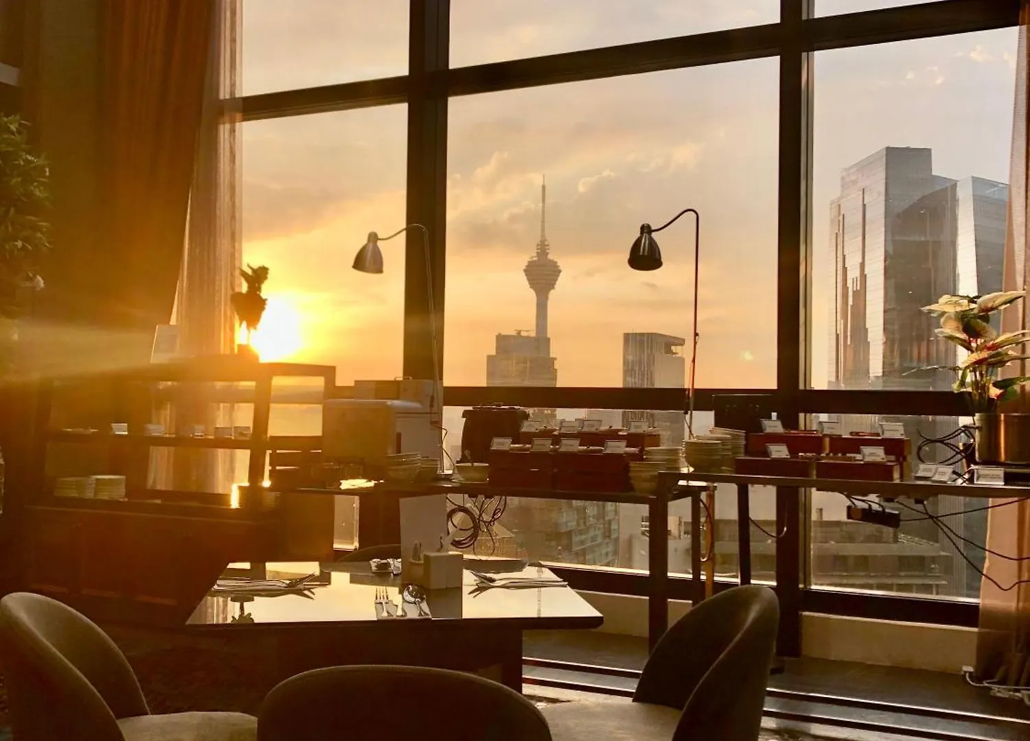 8 Kia Peng Suites Klcc By Luna Kuala Lumpur